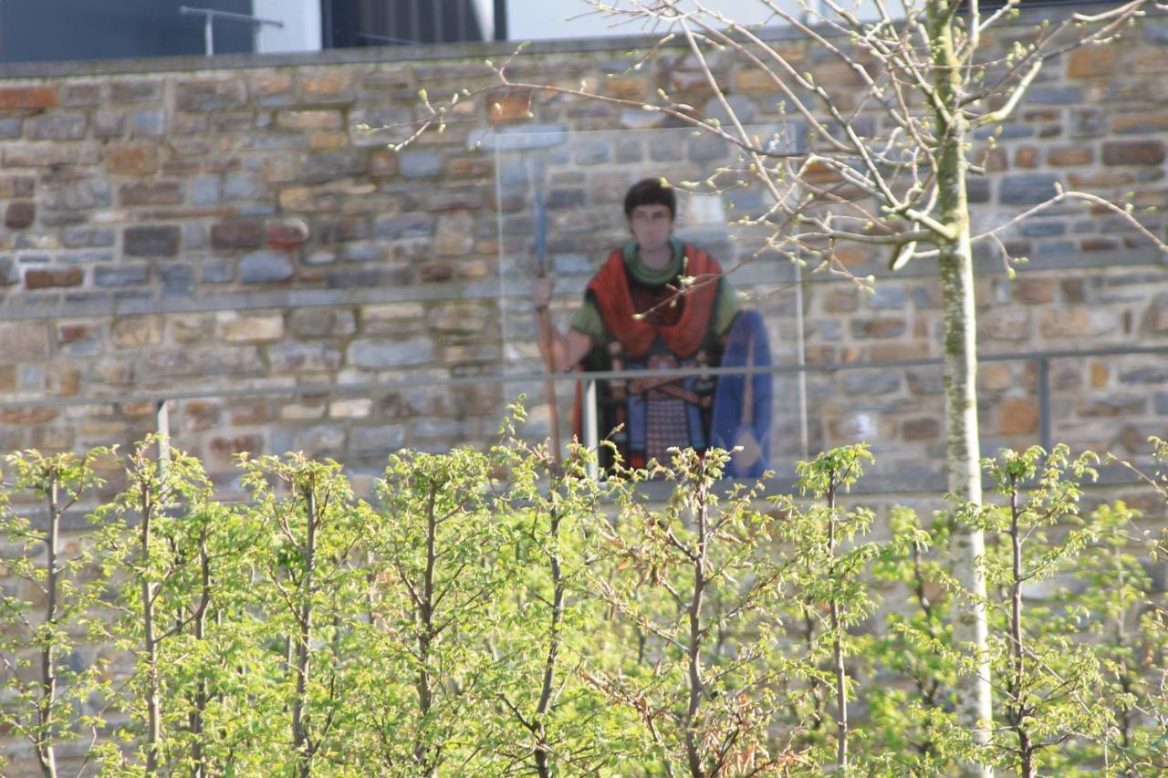 Fe Wo Am Alten Rathaus Andernach Exteriér fotografie