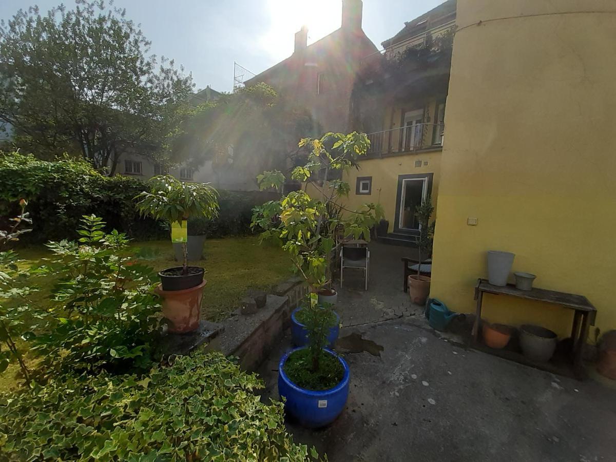 Fe Wo Am Alten Rathaus Andernach Exteriér fotografie